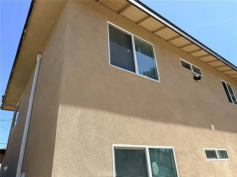 988 Valencia St #6 — Photo 42