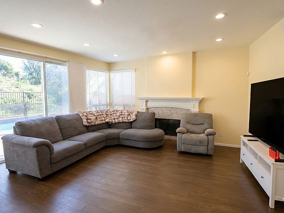 5th image of 7960 Cicada Ct
