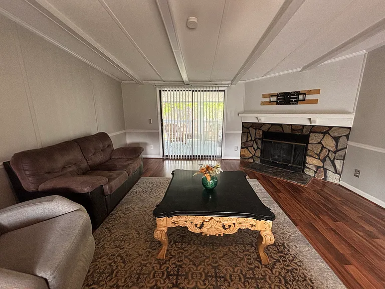 9521 Neils Branch Rd — Photo 8