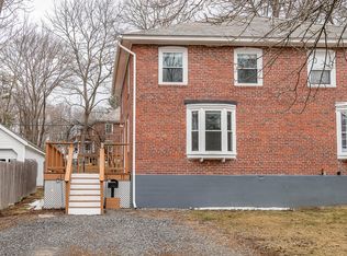 11 Valley Rd, Bath, ME 04530