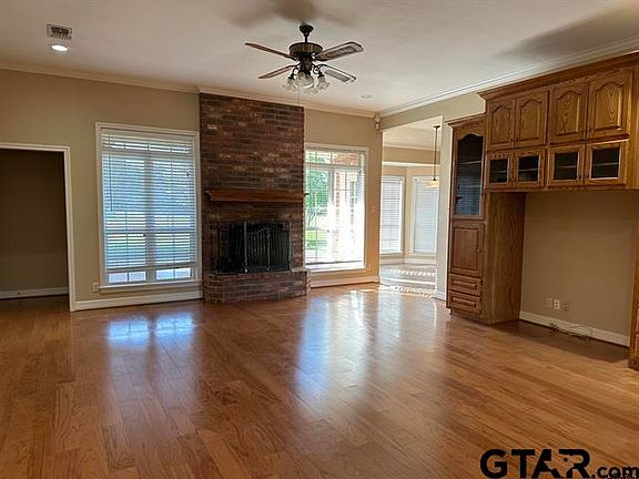 2nd image of 3206 Vz County Road 1100