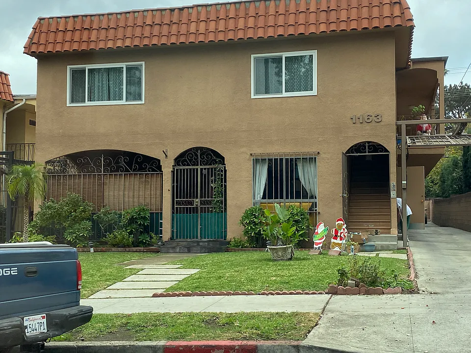 1163 Winchester Ave