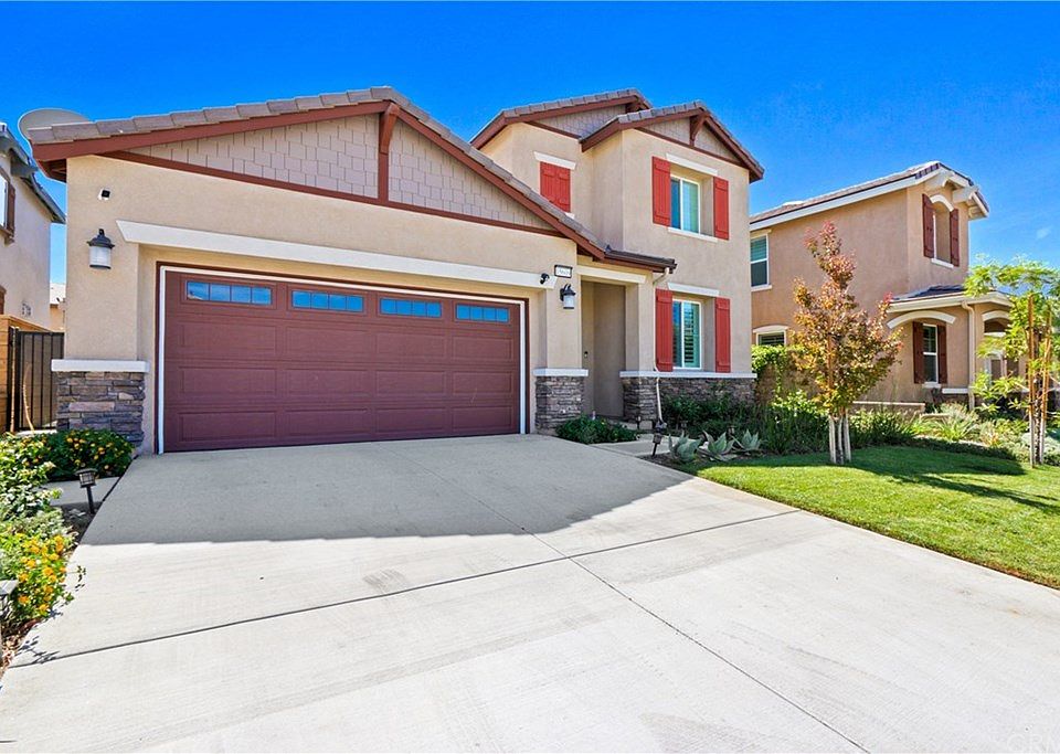 1st image of 15609 Basil Leaf Ln