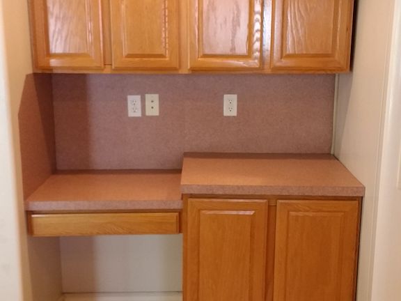 4th image of 2453 N Dorchester Ave