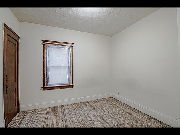 3rd image of 3397 W 97th St Unit 1