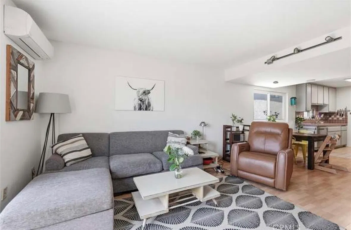 2 bed, 2.5 bath, 955 sqft, $2,800 — Photo 4