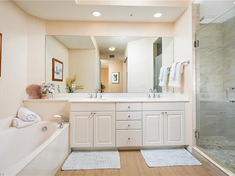 410 Flagship Dr #806 — Photo 20