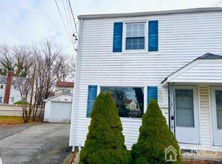 18 Judith Pl, Edison, NJ 08837