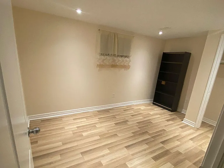 18 King George Rd — Photo 8