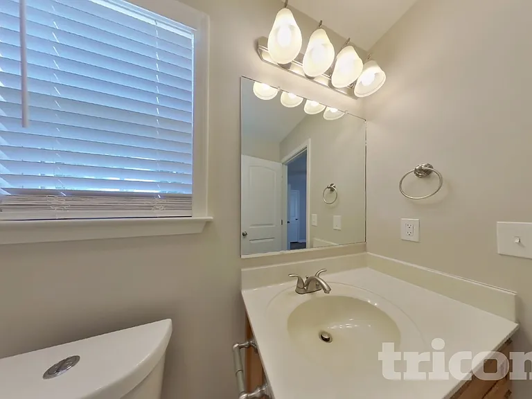 1856 Emily Ln — Photo 11