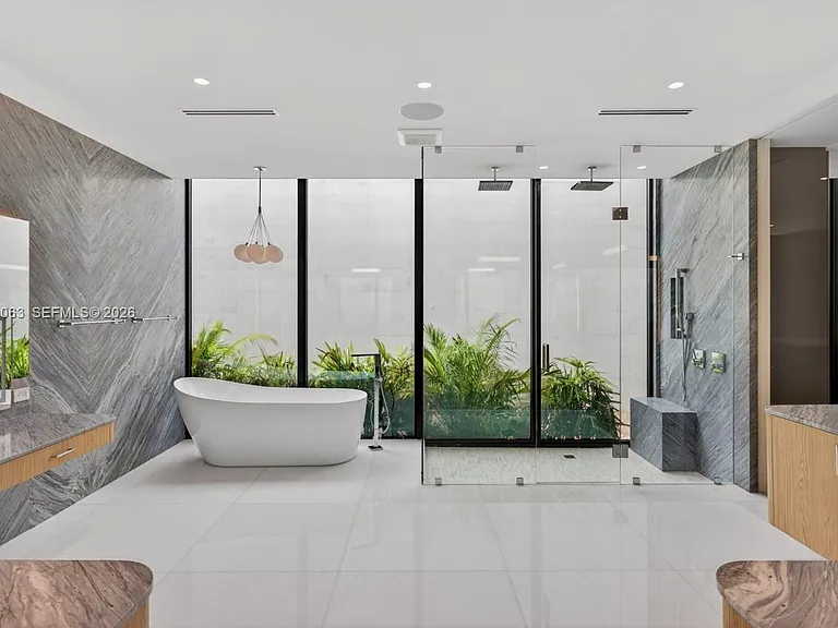 5671 SW 130th Ave — Photo 17