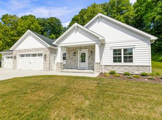 1704 Grist Mill Dr, North East, PA