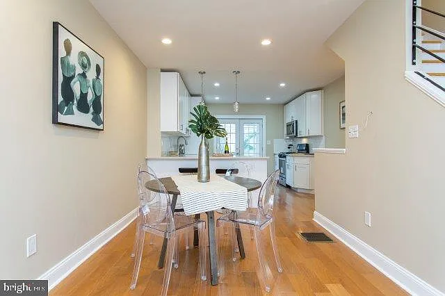 2026 McClellan St — Photo 5