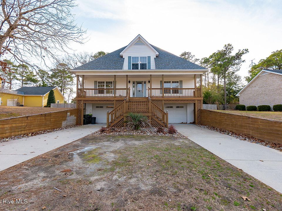 1st image of 917 W Haven Boulevard