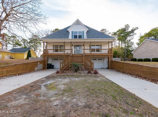 917 W Haven Boulevard, Morehead City, NC 28557