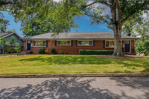 3447 Pierce St Photo 1