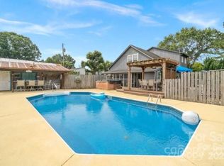 3368 Plateau Rd, Newton, NC 28658