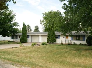 233 N Taylor St, Wataga, IL 61488
