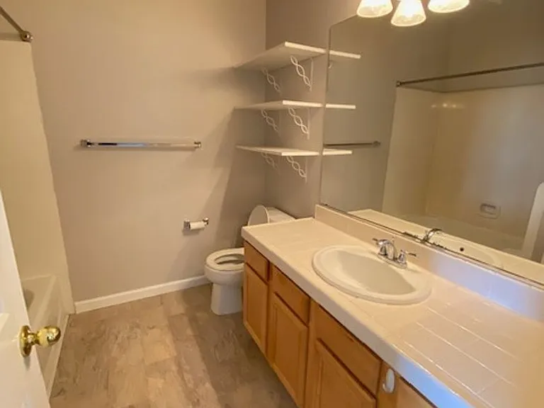 1640 Rocky Cove Ln — Photo 16