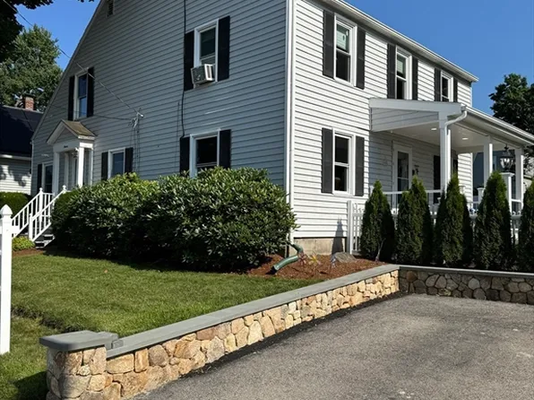 11 Dunbar St, Worcester, MA 01603