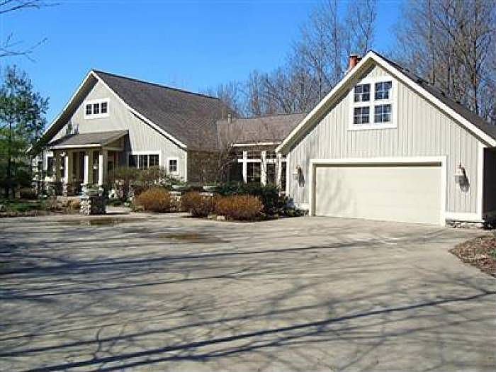 1st image of 7620 Sunrise Bluff Ln