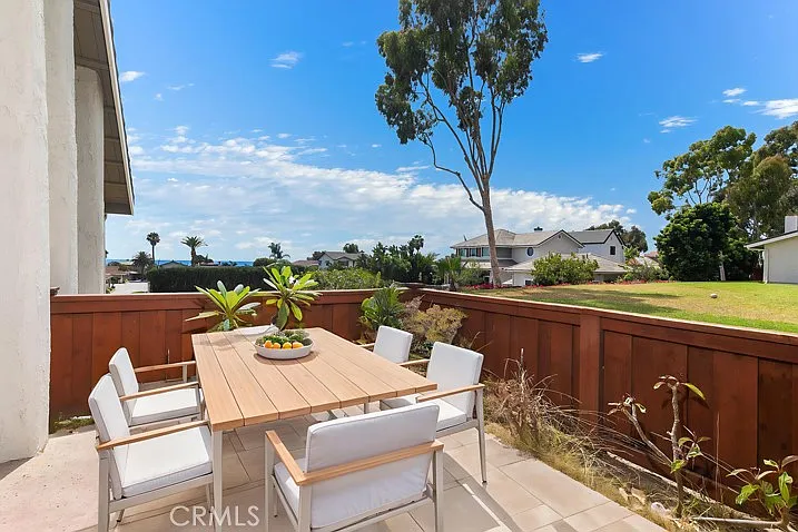 3331 Calle La Veta — Photo 40