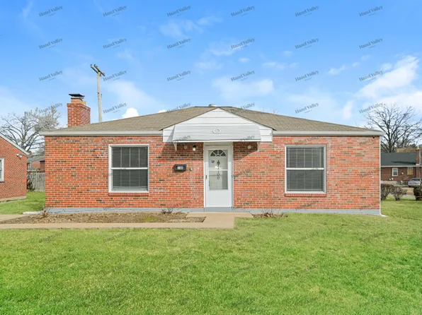 1100 Mona Dr, Saint Louis, MO 63130