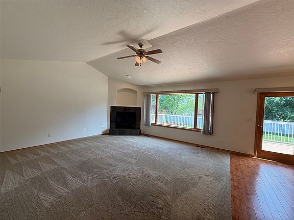 5th image of 1308 Alpine Dr