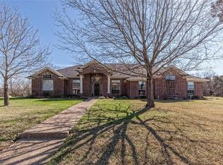 1420 Dominion Oaks Dr, China Spring, TX 76633