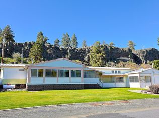 19014 W Bunker Rd, Cheney, WA 99004