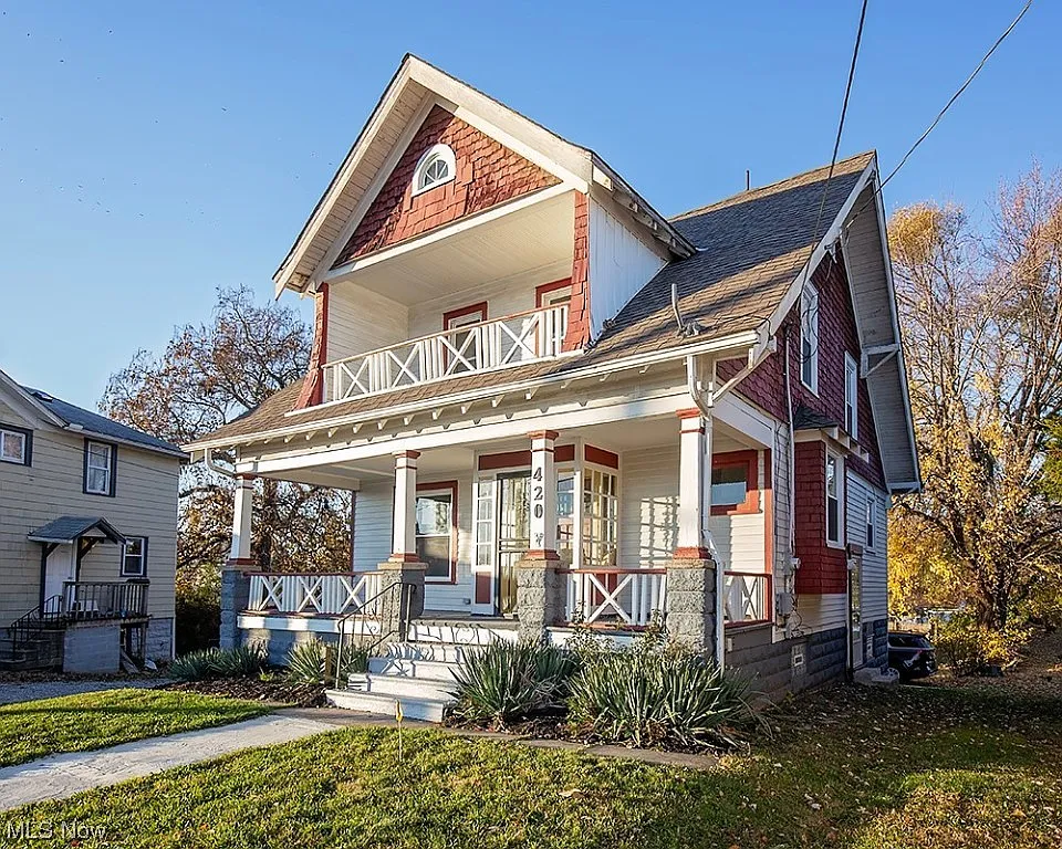 420 Cleveland St photo 1