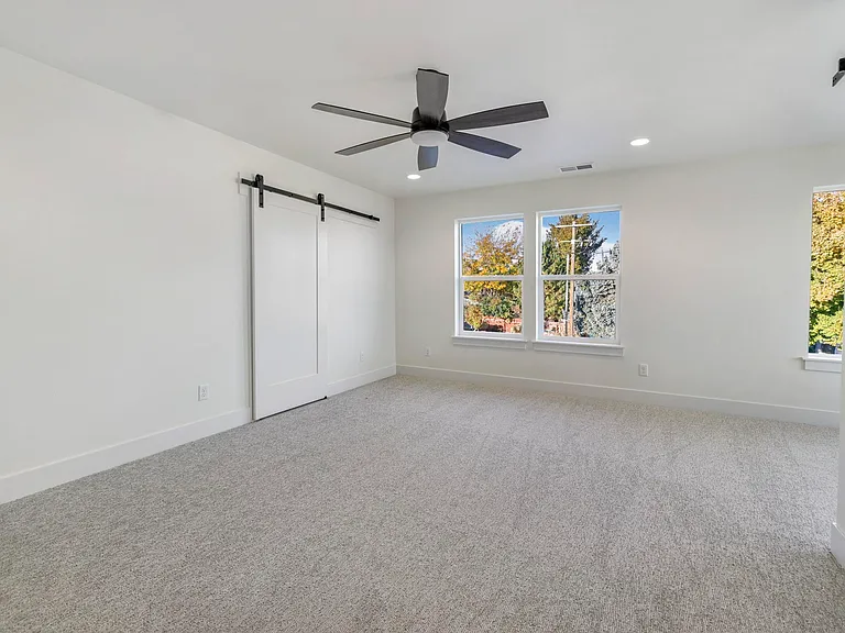 632 Cheri Ct — Photo 24