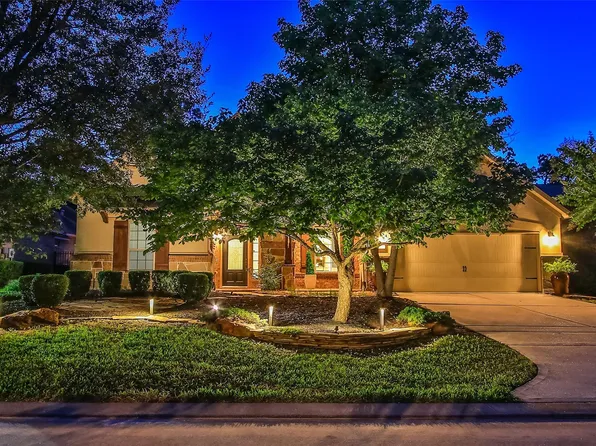 35 N Swanwick Pl, Tomball, TX 77375
