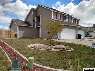 1242 Saker Ct, Casper, WY 82601