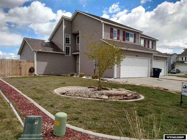 1242 Saker Ct, Casper, WY 82601