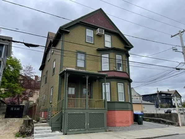 94 Grove St, Providence, RI 02909