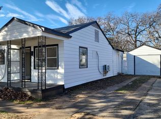 1101 Rindie St, Irving, TX 75060