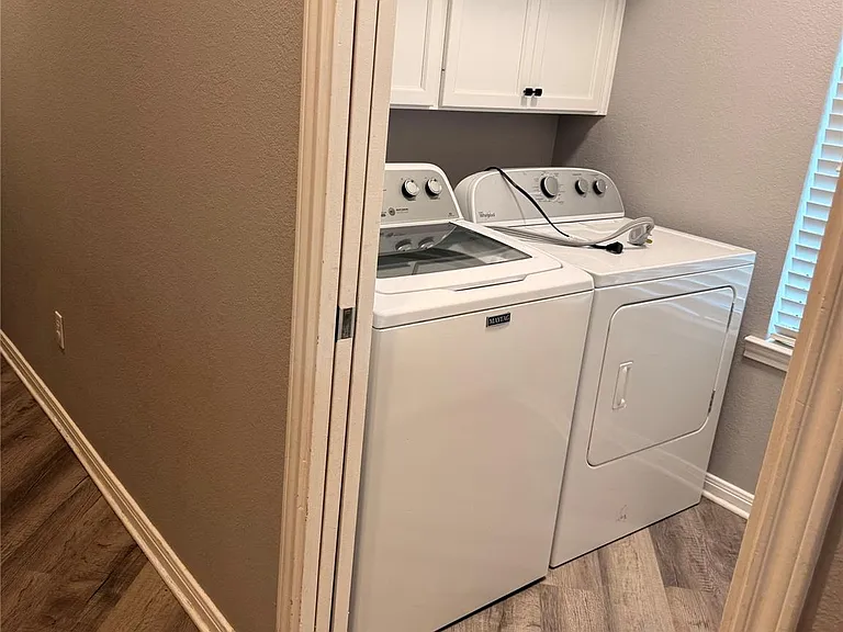 5600 FM 1466 — Photo 13