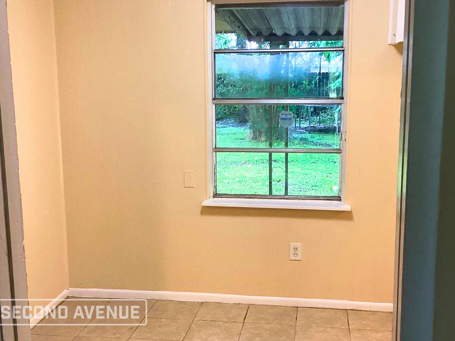 3 bed, 1.0 bath, 1008 sqft, $1,325 — Photo 3