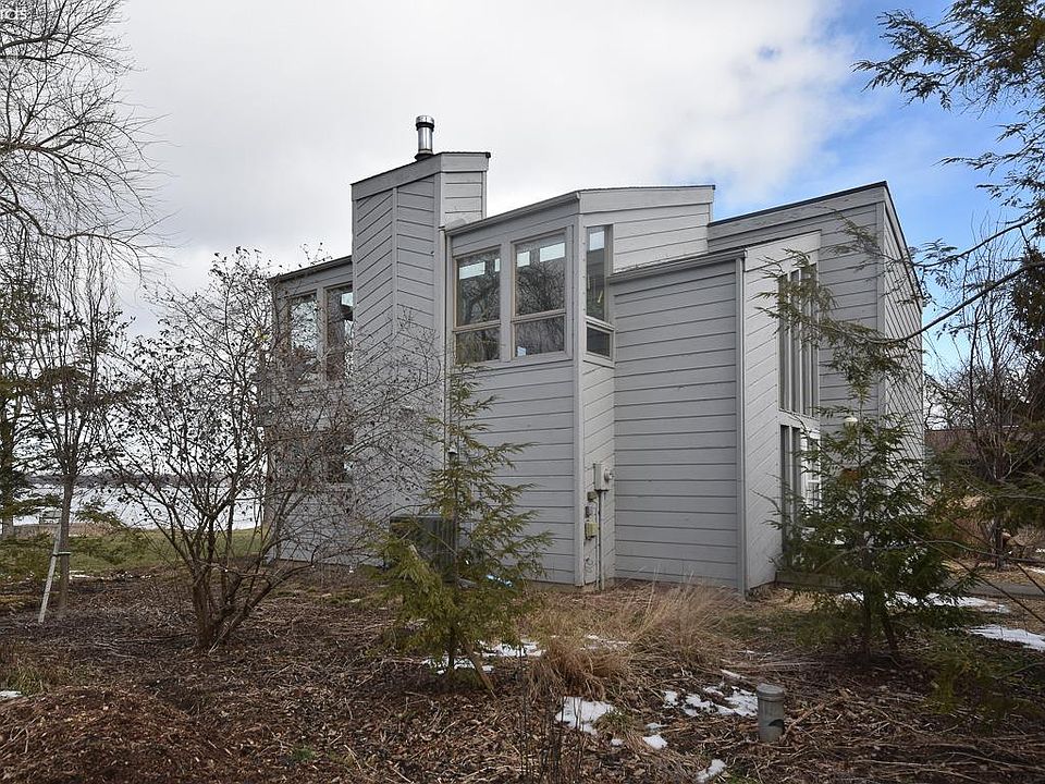 1st image of 3564 S Memorial Shoreway Dr