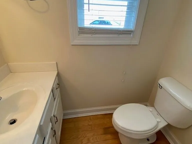 3225 Belmont Cir — Photo 9