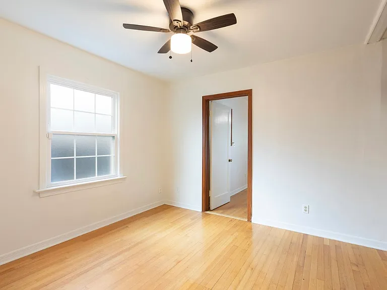2131 Winter Park Rd — Photo 12