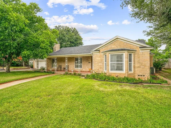 341 S Moseley St, De Leon, TX 76444