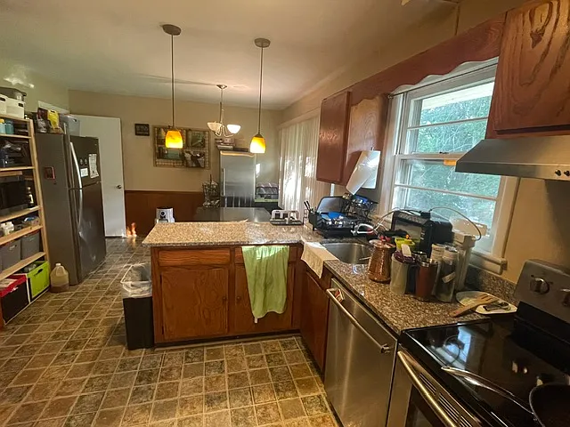 1104 Desale St SW — Photo 12
