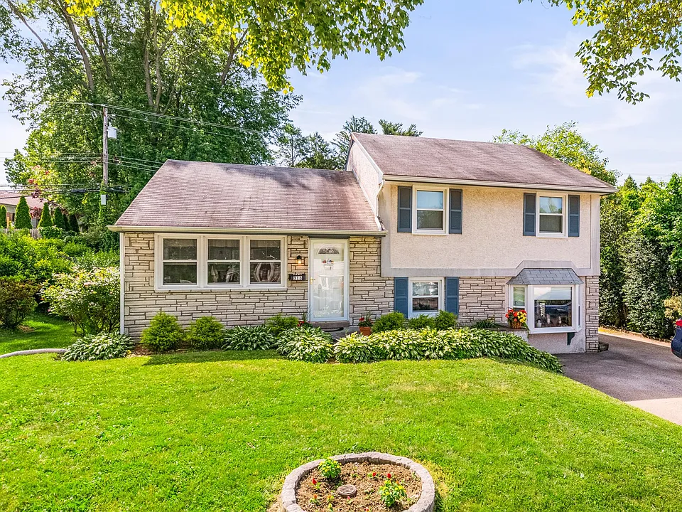 313 Williams Rd