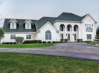 29845 Ketterhagen Rd, Burlington, WI 53105