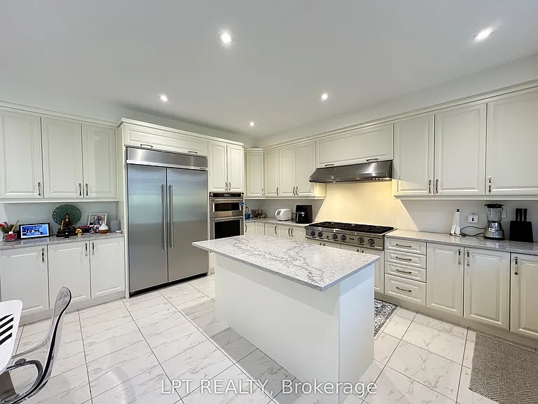 33 Fair Winds Ln — Photo 5