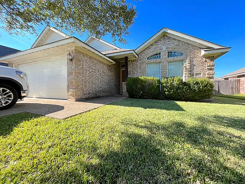 925 Crystal Dove Ave Photo 1