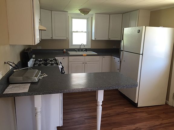 2nd image of 2510 Fairview Ave