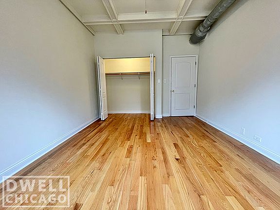 5th image of 710 W Buckingham Pl #714-1E